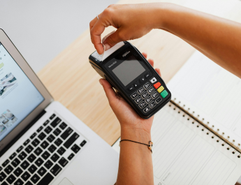 TPV sacando una factura